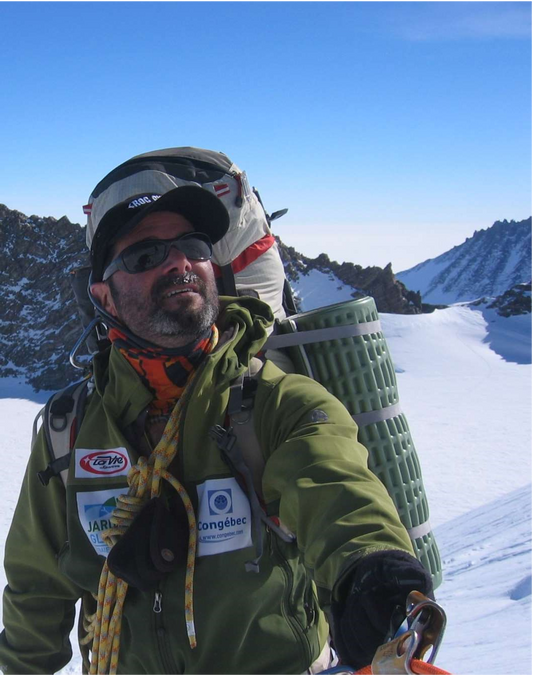 Our Ambassador François-Guy Thivierge!